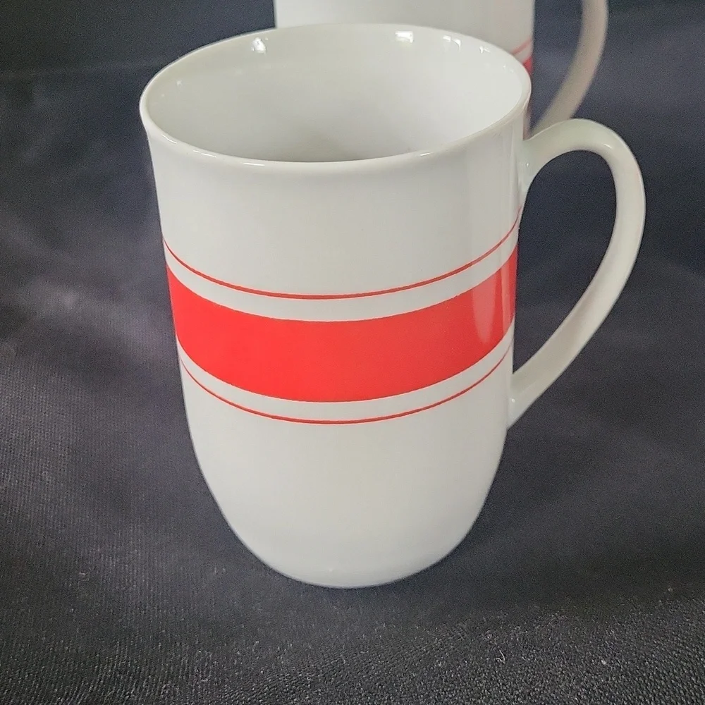 Vintage Leonard Porcelain Red Striped mug set 4